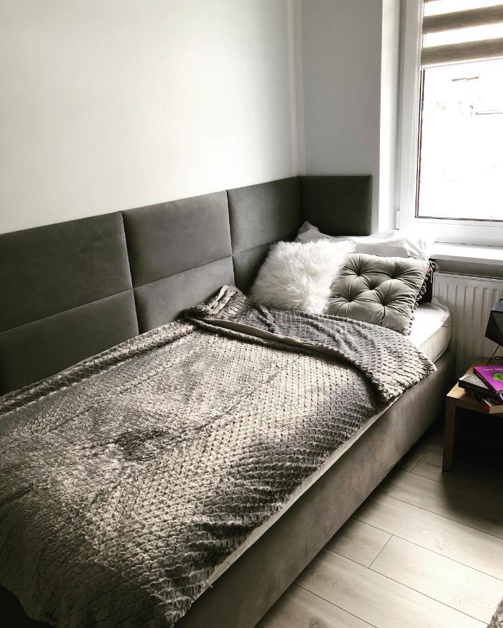 Apartament Happiness Jelenia Góra Extérieur photo