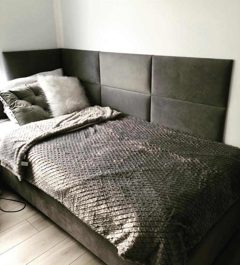 Apartament Happiness Jelenia Góra Extérieur photo